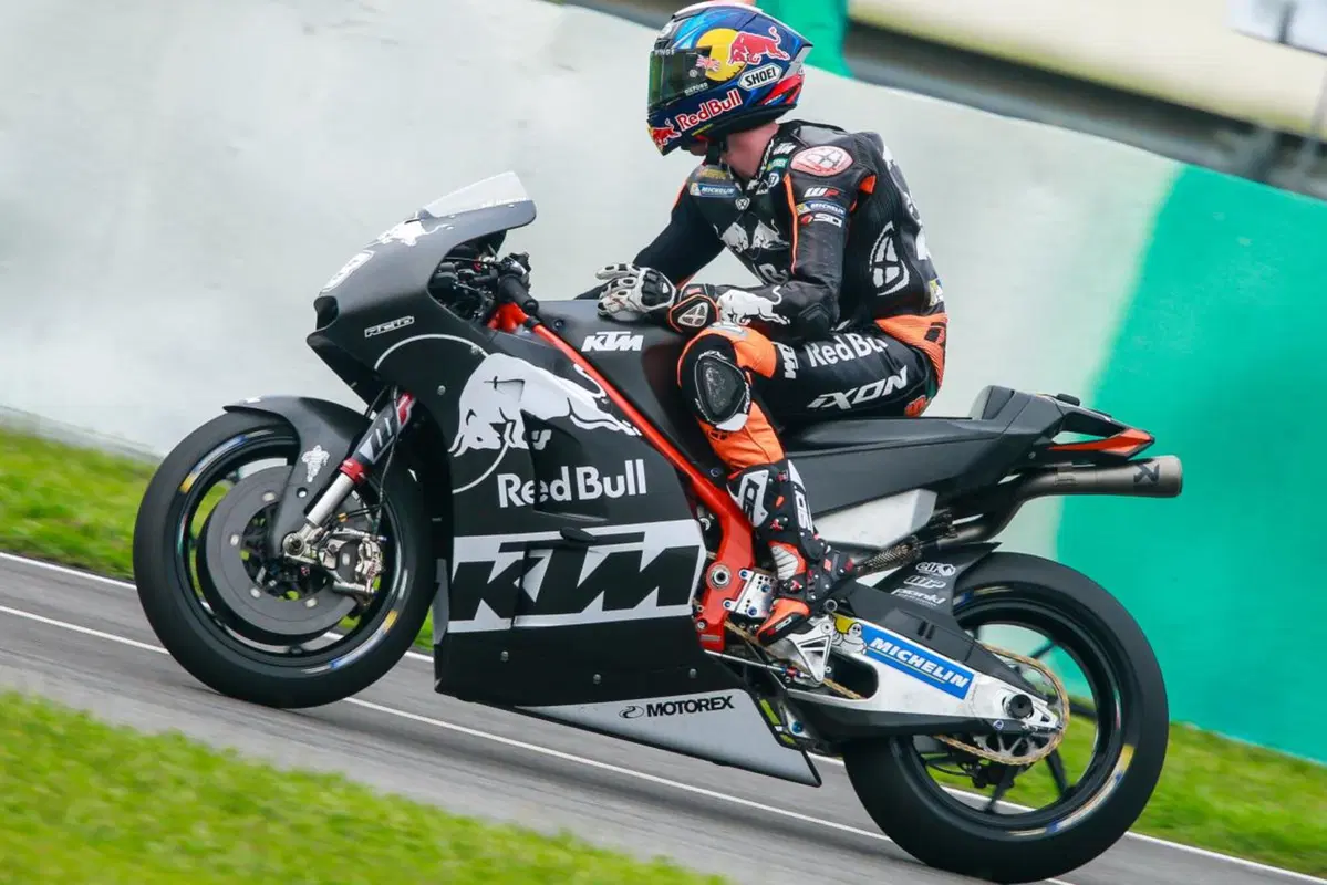 MotoGP. Test Sepang 2017. Stoner è il più veloce del Day 1 (29)
