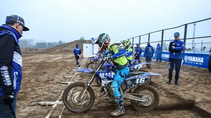 Yamaha regala una sella all'Europeo