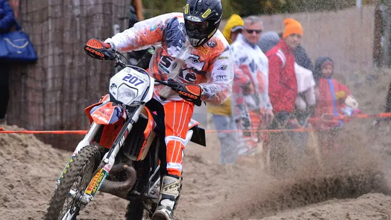 Riccione Beach Race: l'enduro arriva sulla spiaggia