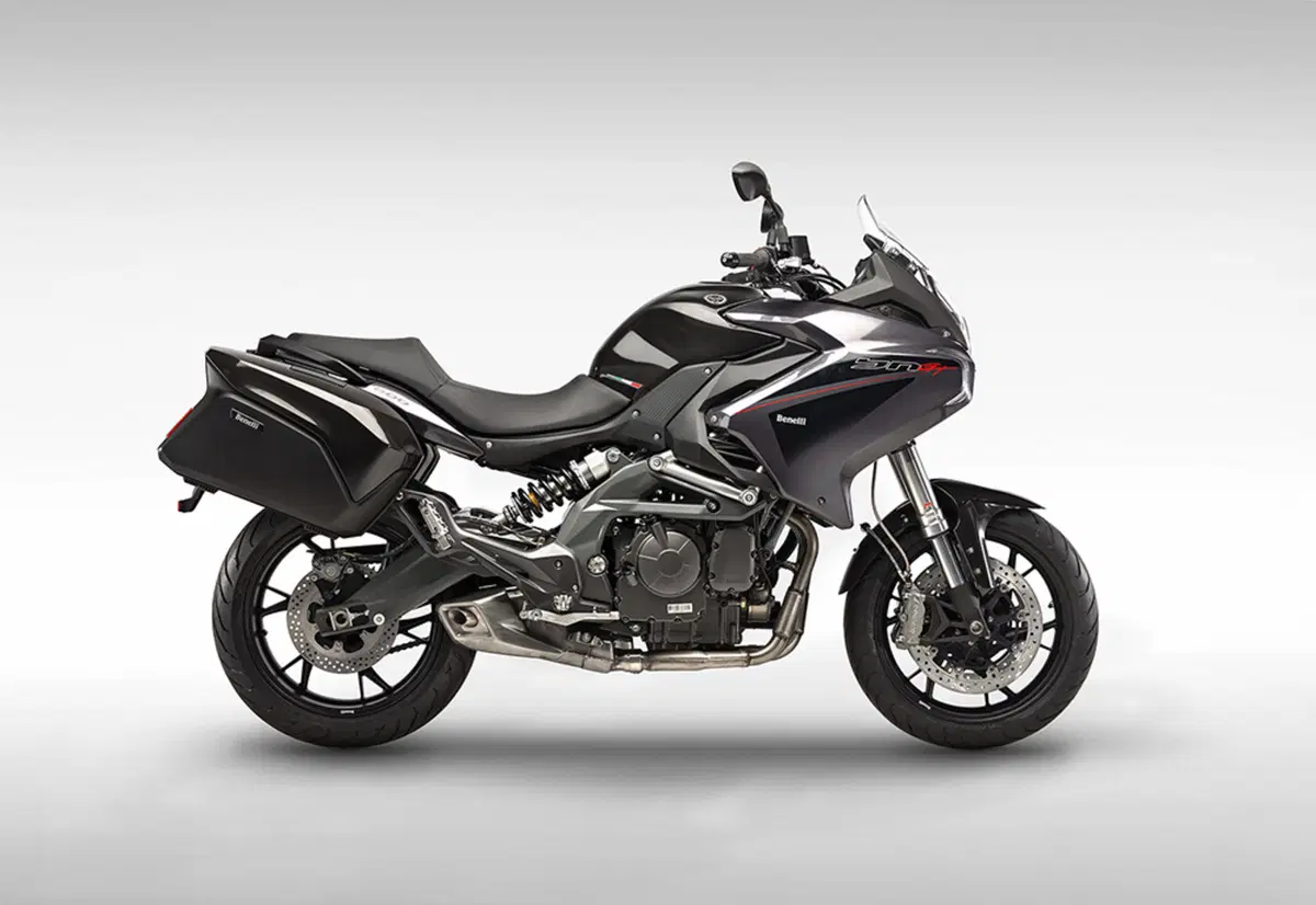 Benelli BN 600 BN 600 GT (2017 - 18) (2)