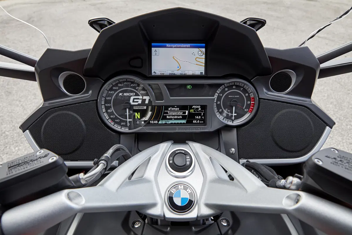 BMW K1600GT 2017. Sei cilindri di puro piacere (12)