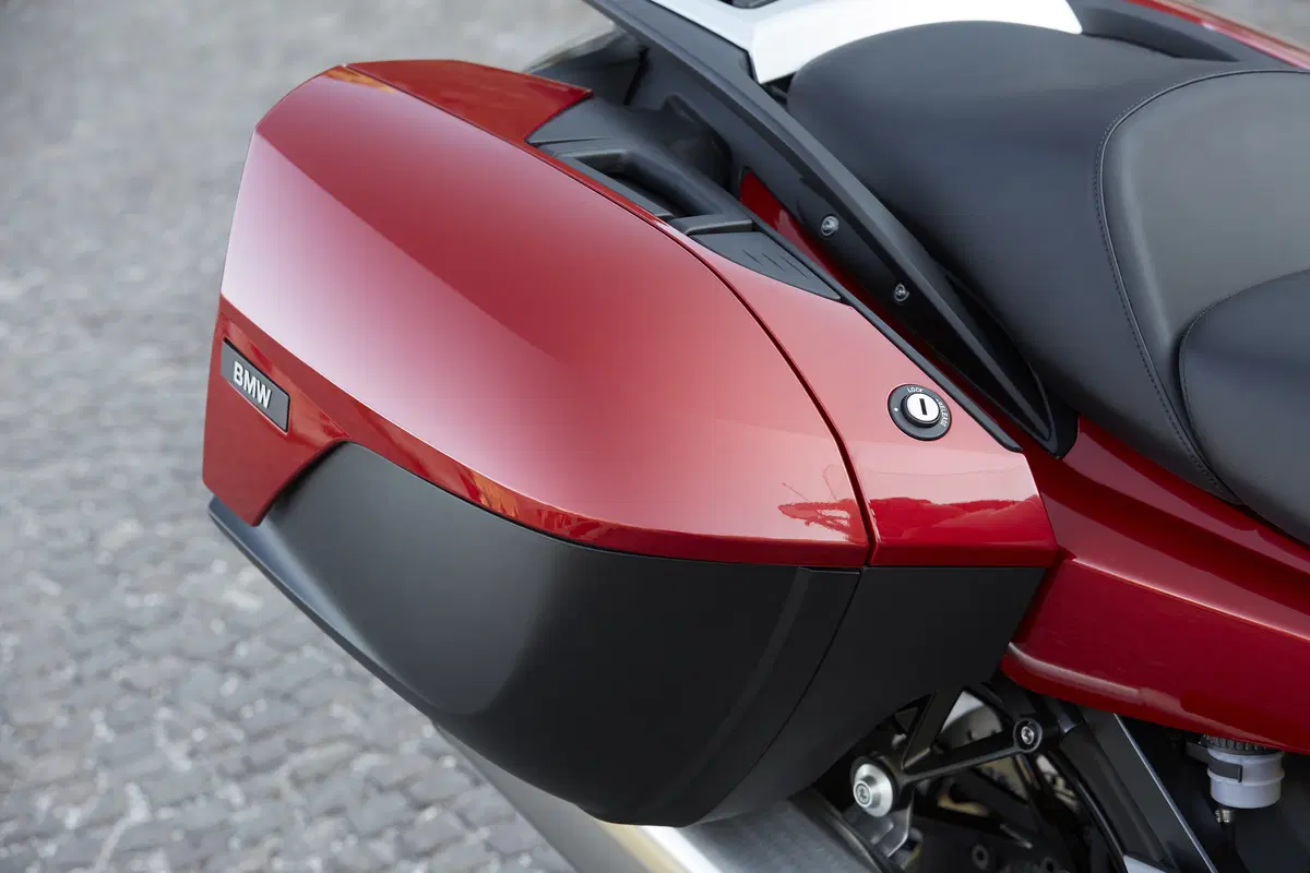 BMW K1600GT 2017. Sei cilindri di puro piacere (19)