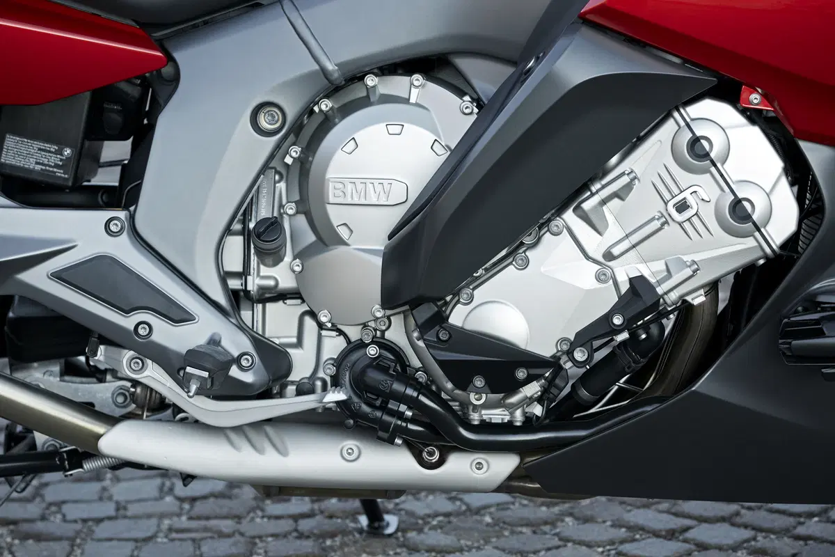 BMW K1600GT 2017. Sei cilindri di puro piacere (17)