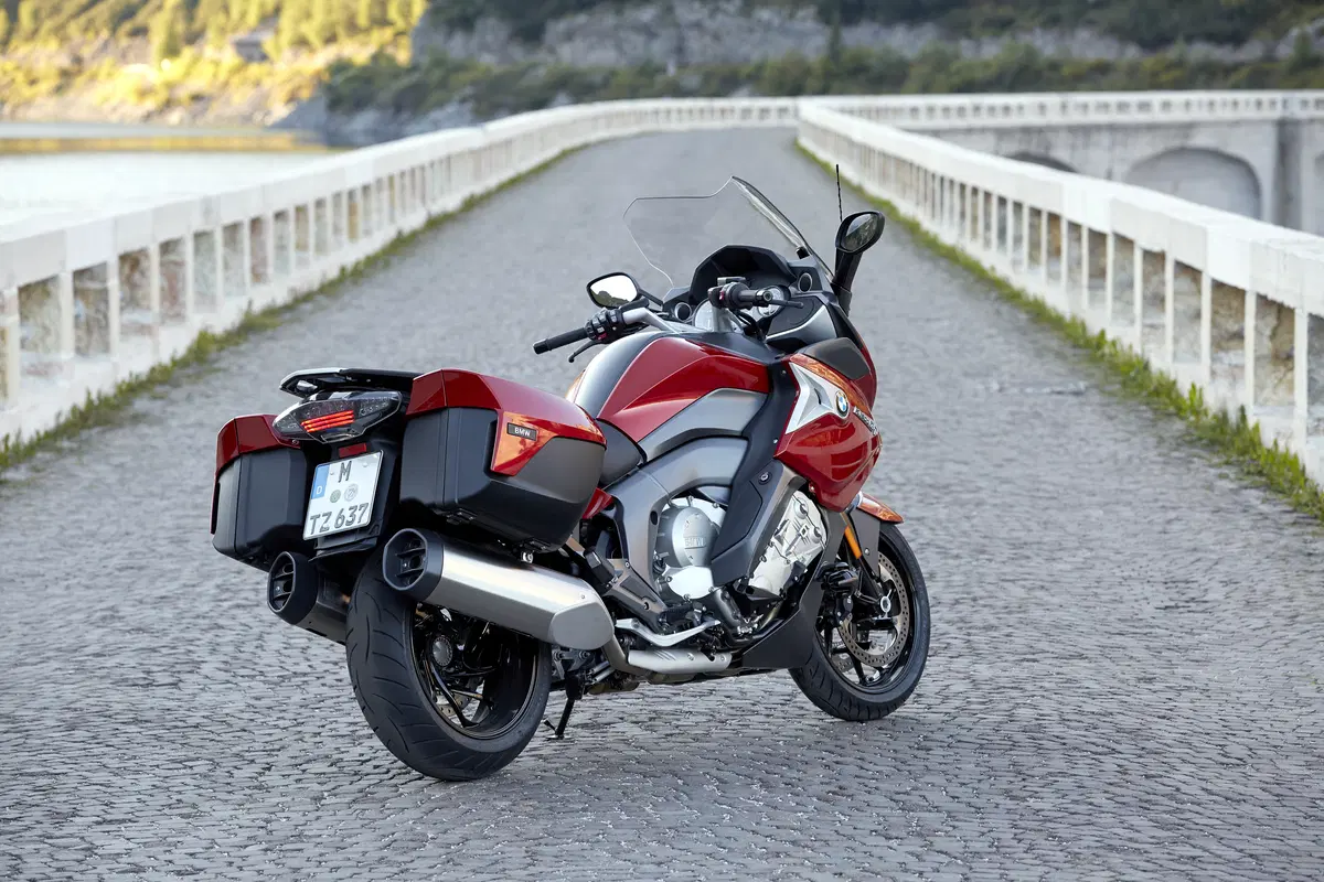 BMW K1600GT 2017. Sei cilindri di puro piacere (6)