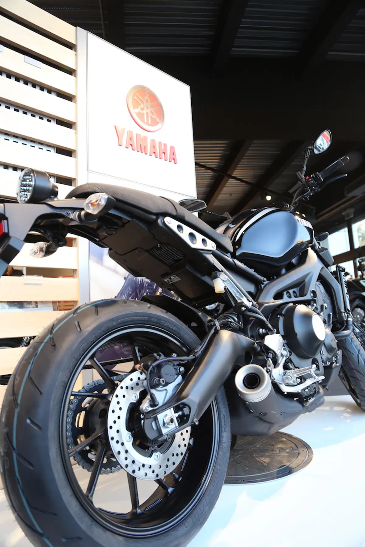Moto Shop Parma: la nuova Visual Identity Yamaha parte dall’Italia (7)