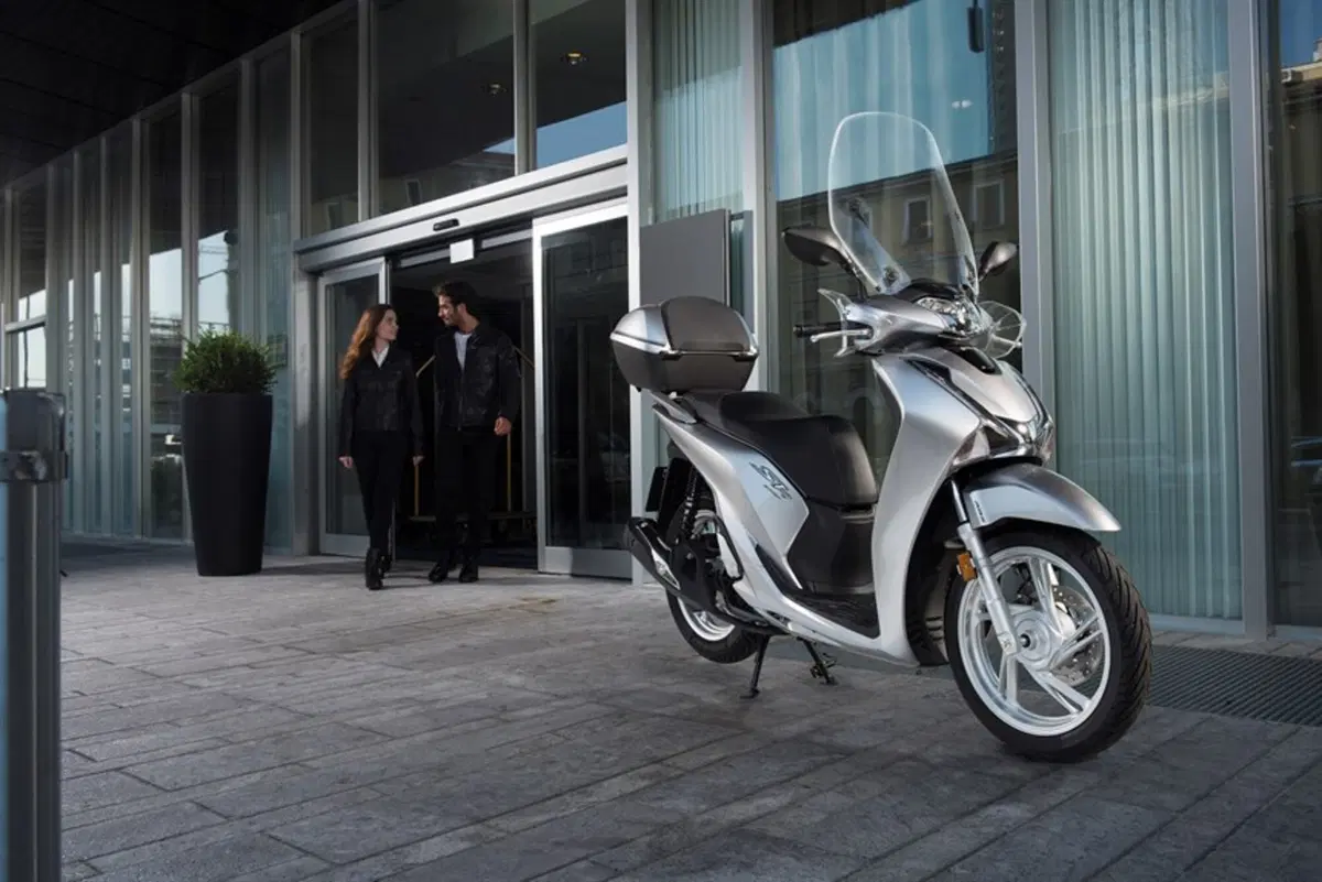 Honda SH125i e SH150i, gli scooter dei primati si rinnovano (28)
