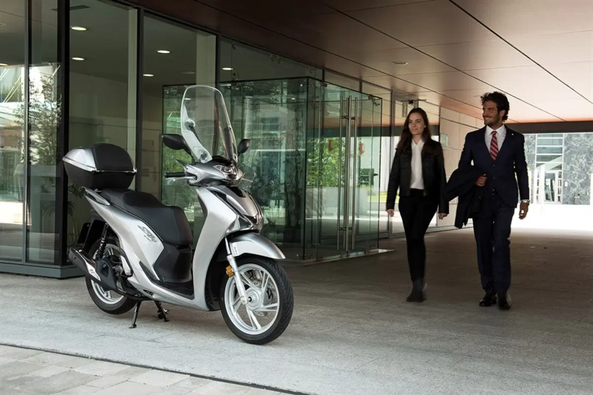 Honda SH125i e SH150i, gli scooter dei primati si rinnovano (27)