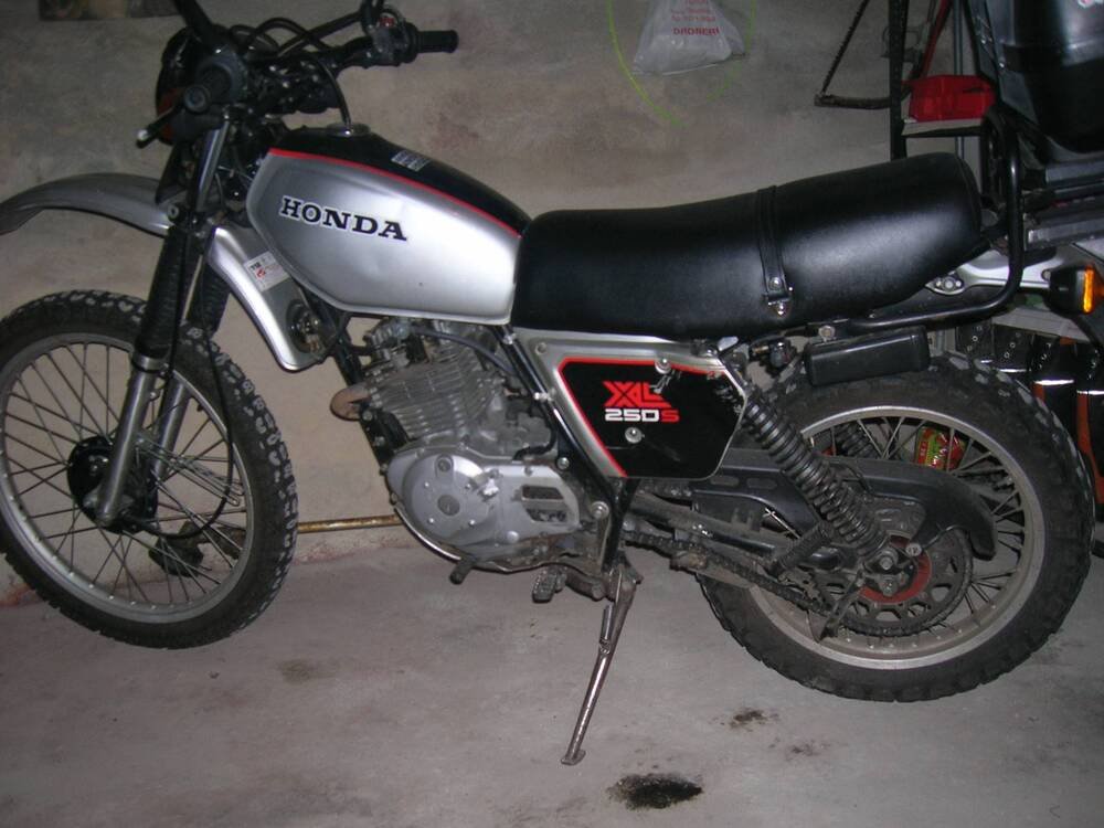 Honda XL250S (2)