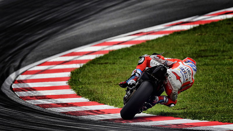 MotoGP. Test di Sepang, gli scatti pi&ugrave; belli