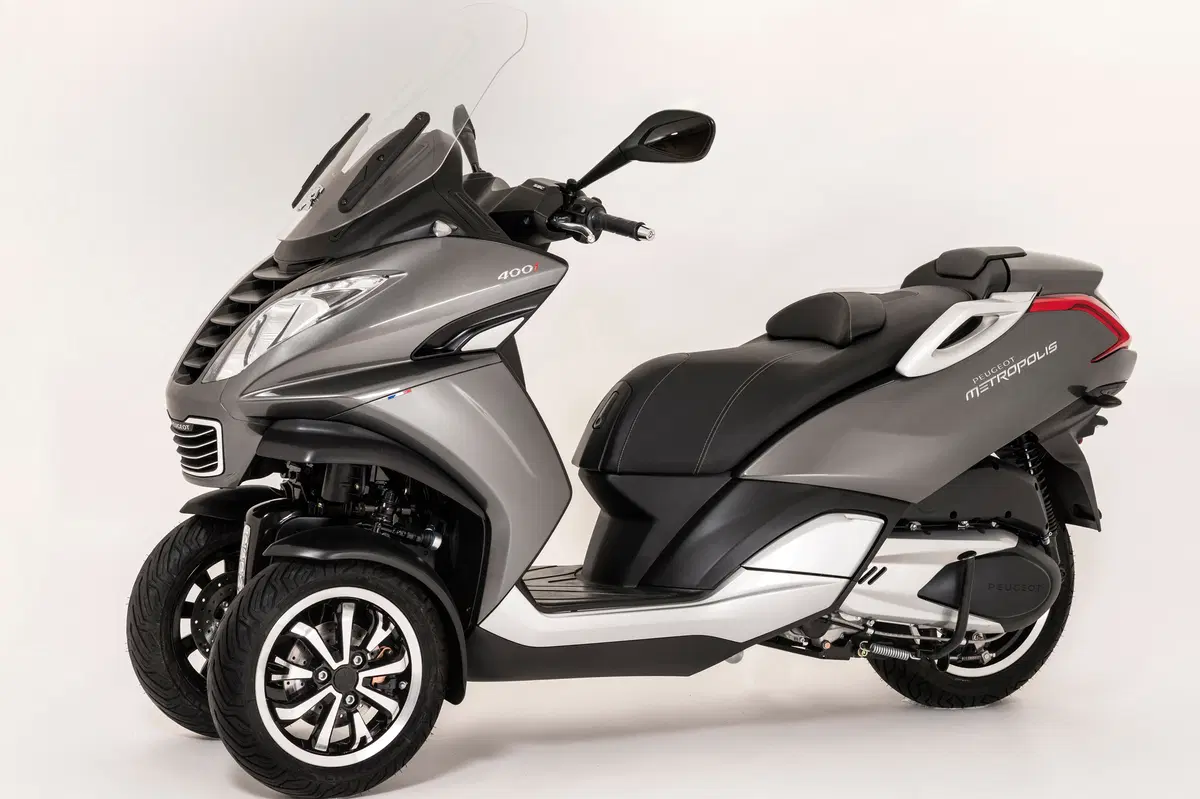 Peugeot Metropolis 400 Metropolis 400 (2017) (6)