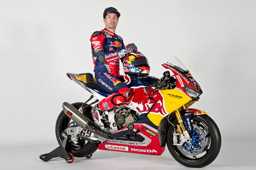 Presentato il team Red Bull Honda World Superbike (6)