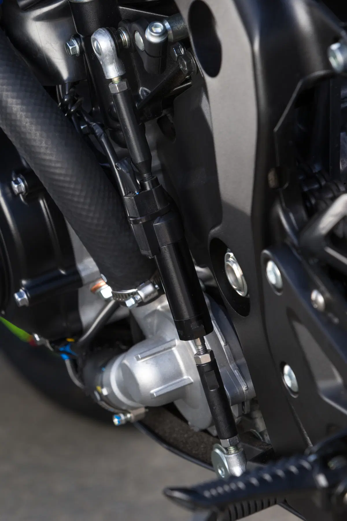 Suzuki GSX-R1000R (4)
