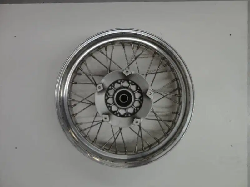 Ruota Triumph Thunderbird Sport