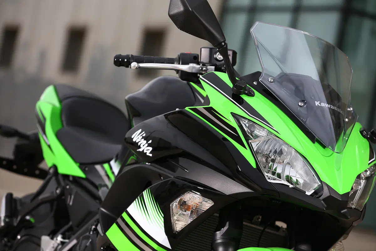 Kawasaki Ninja 650 KRT  2017