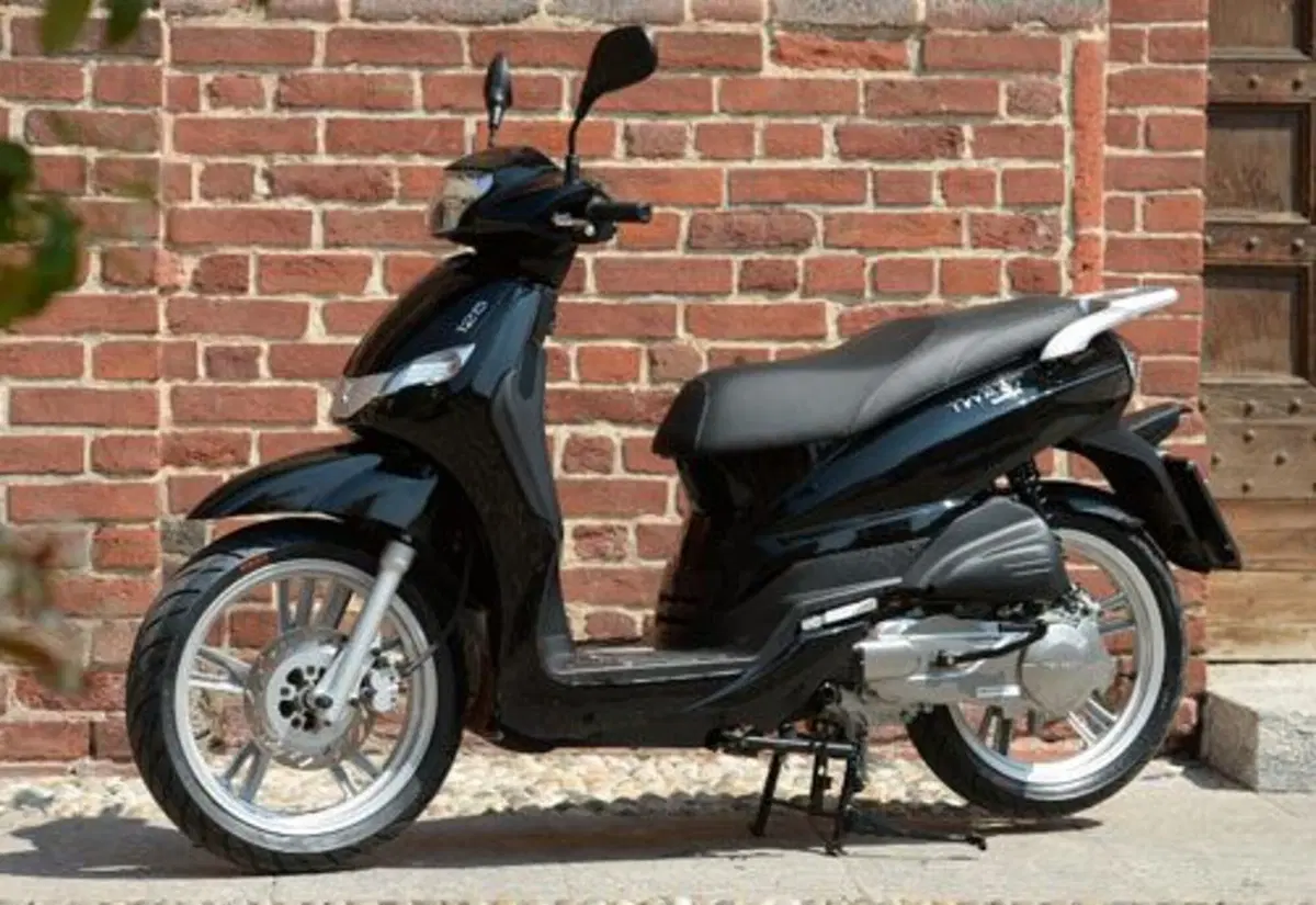 Peugeot Tweet 125i (2017 - 20)