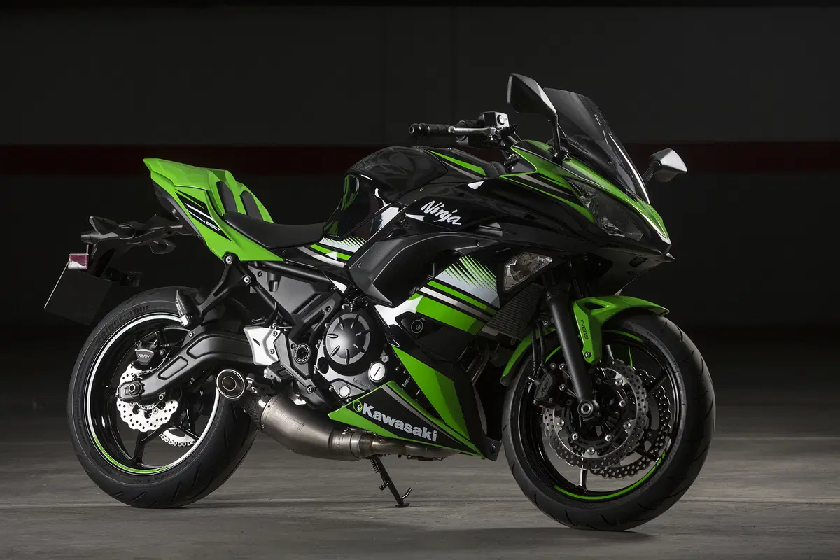 Kawasaki Ninja 650 KRT  2017 (25)