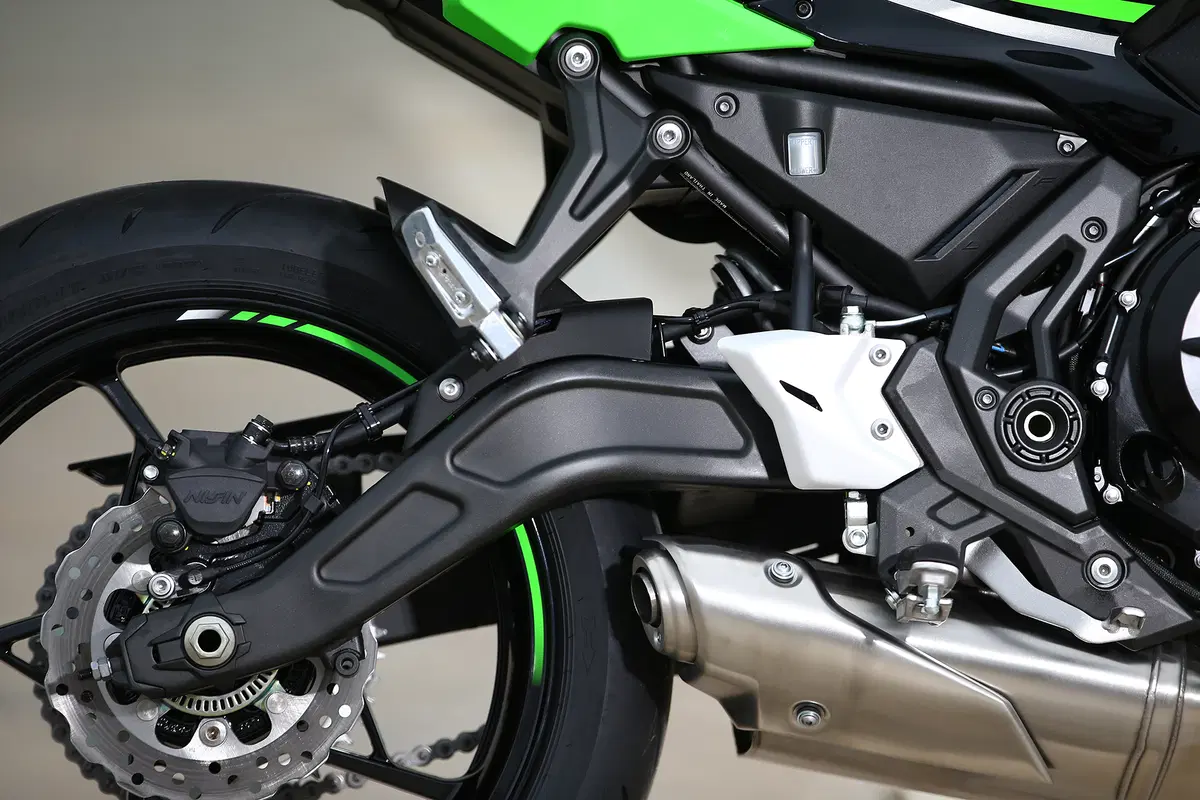 Kawasaki Ninja 650 KRT  2017 (20)
