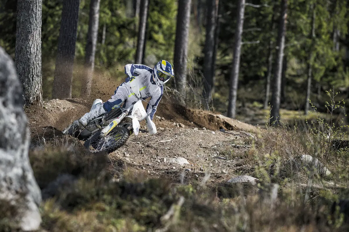 Husqvarna Enduro TE e FE 2016 (7)