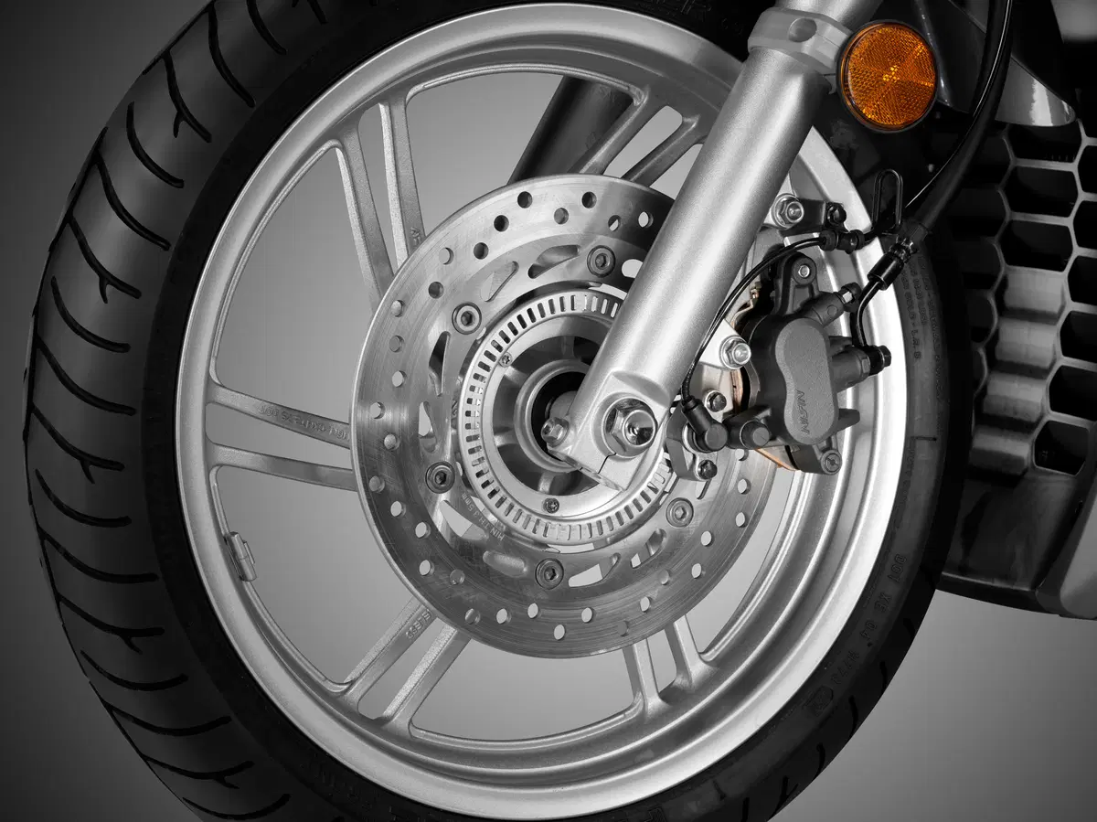 Honda SH300i ABS (13)