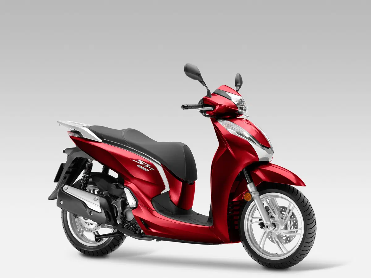 Honda SH300i ABS (7)
