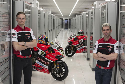 La presentazione del team Aruba.it Racing Ducati 2017 (4)