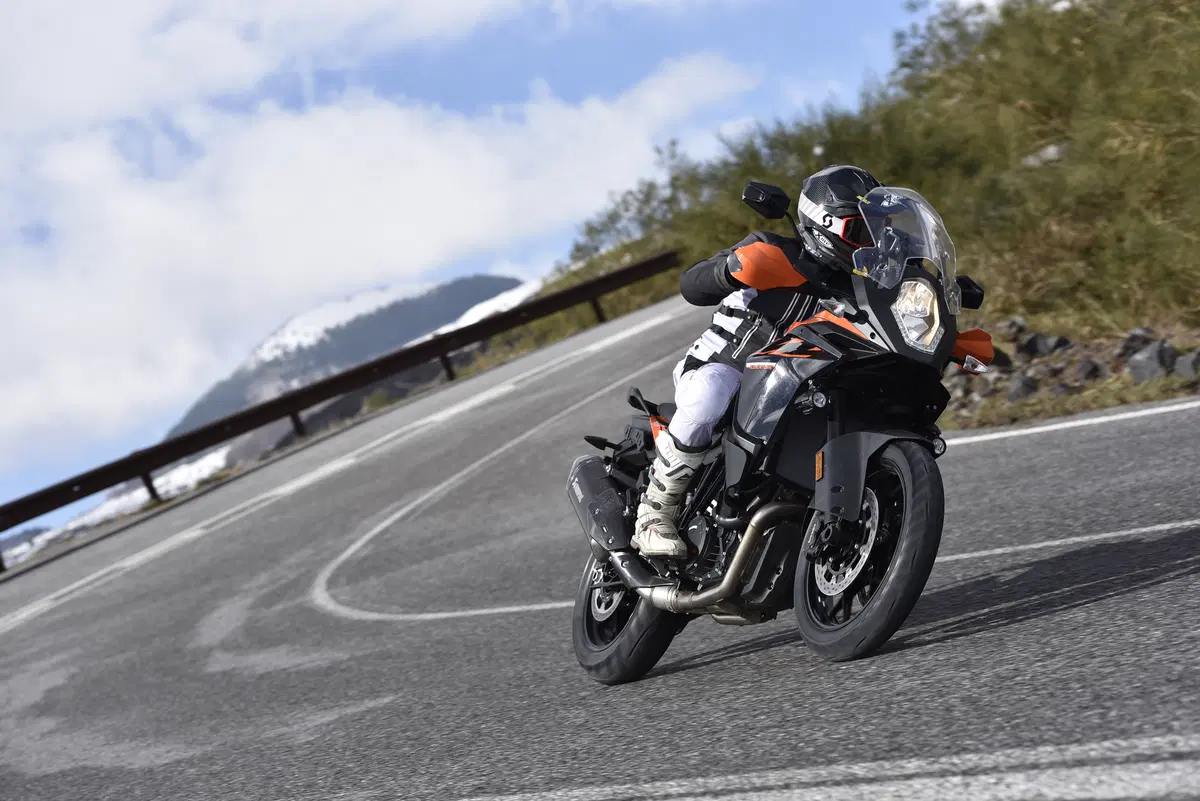 KTM 1090 Adventure 2017. Che botta di cavalli! (7)