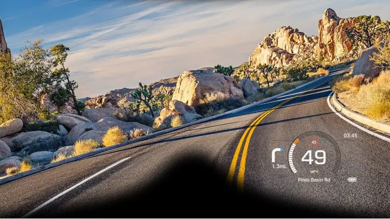 KTM pi&ugrave; Nuviz per la realt&agrave; aumentata HUD