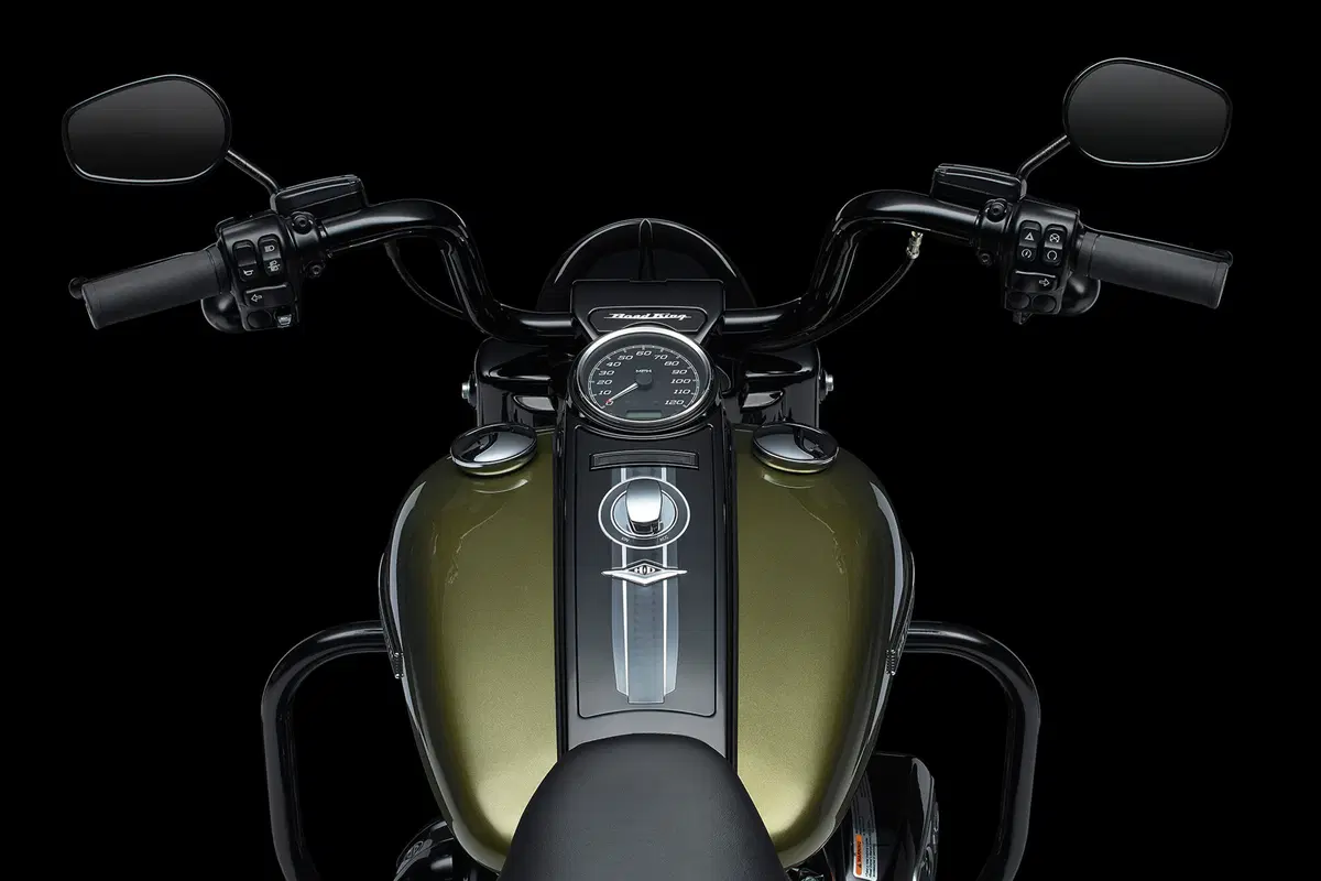 Harley-Davidson Touring 107 Road King Special (2017 - 18) - FLHRXS (4)