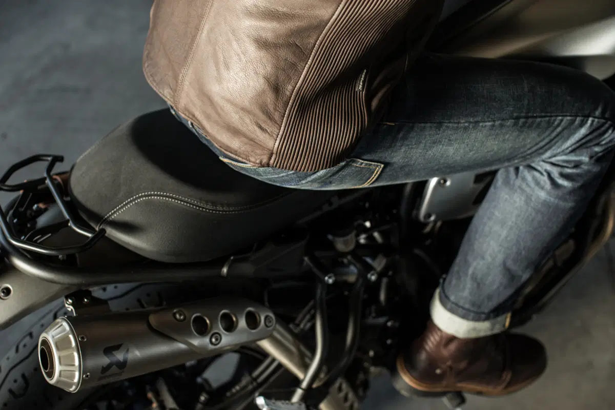 Spidi: giacca e guanti Thunderbird (3)