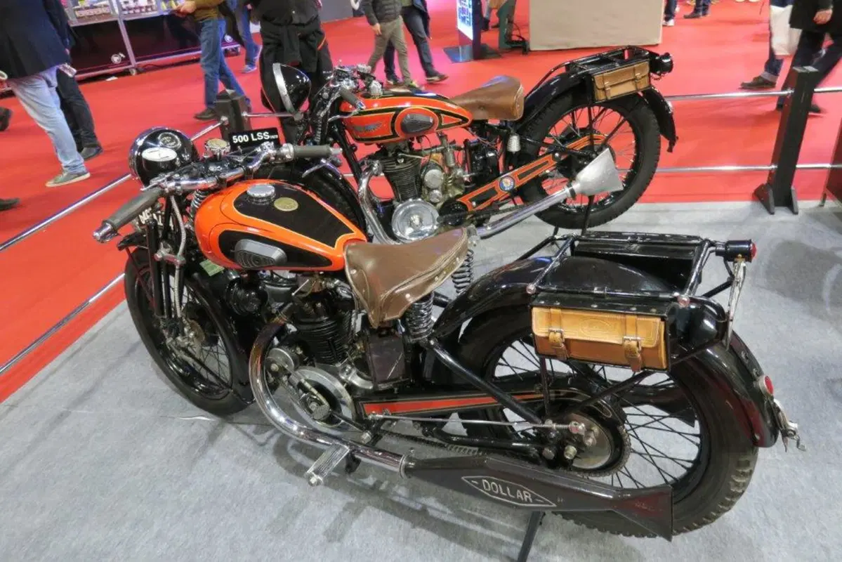 Cartoline da Retromobile Paris 2017 (30)
