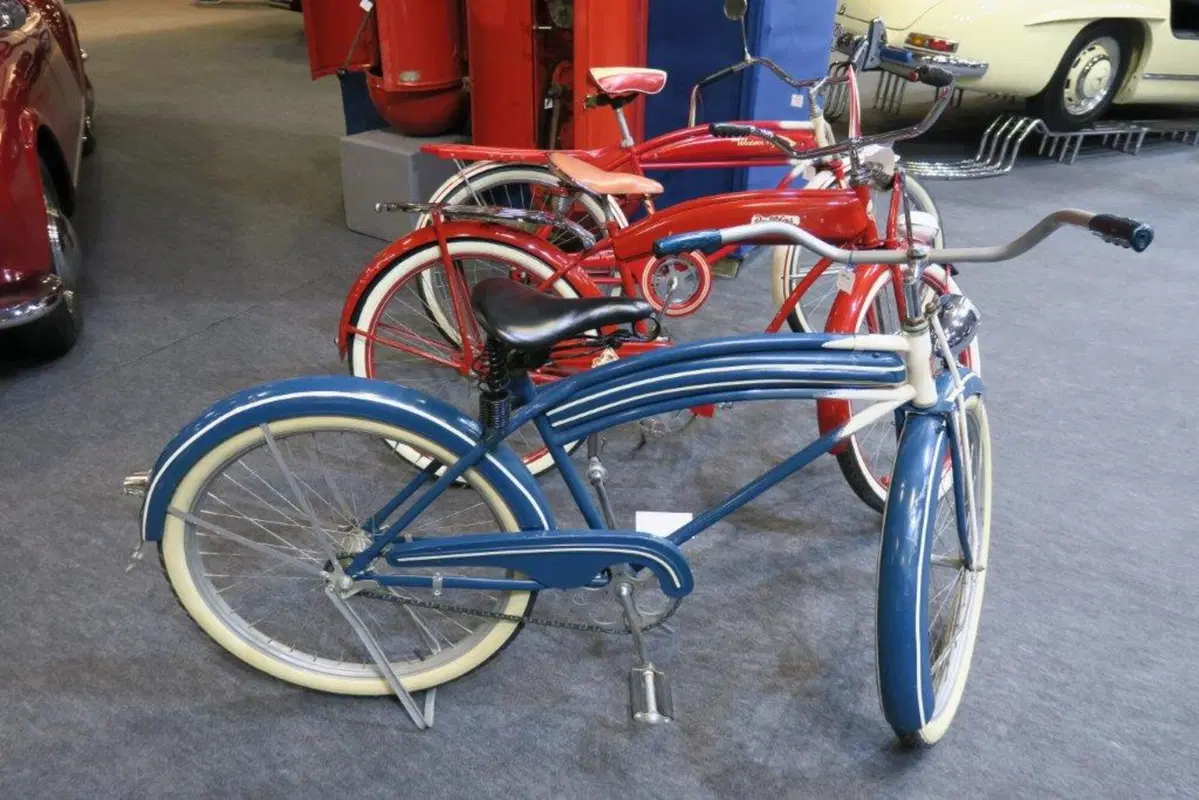Cartoline da Retromobile Paris 2017 (40)