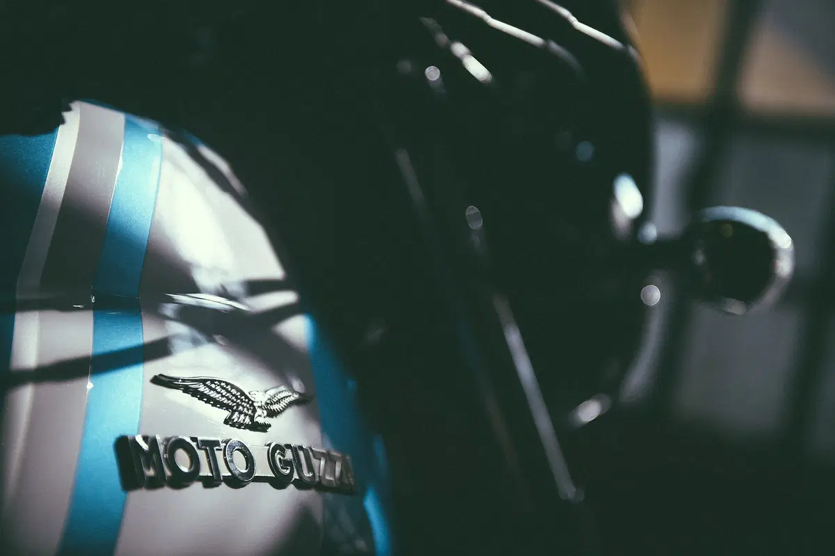 Moto Guzzi V7, il Garage che tutti vorremmo (37)