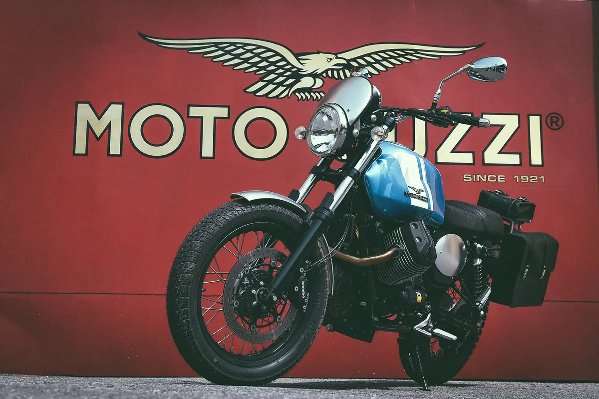 Moto Guzzi V7, il Garage che tutti vorremmo (30)