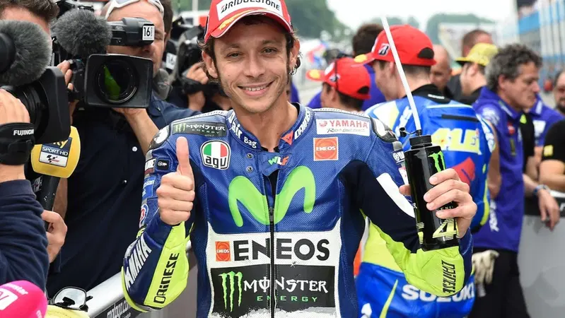 MotoGP Assen 2015. Rossi: "Spero che Marquez non faccia il matto"