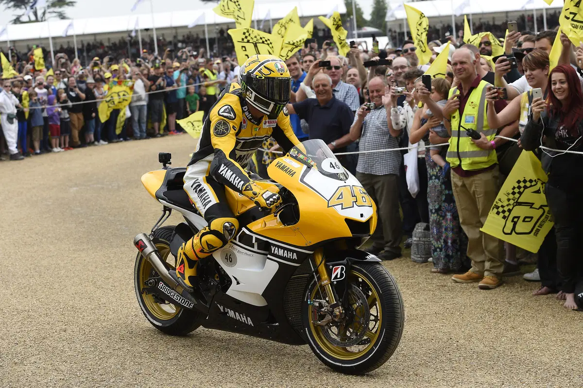 Yamaha Racing, 60 anni a Goodwood con Valentino (12)
