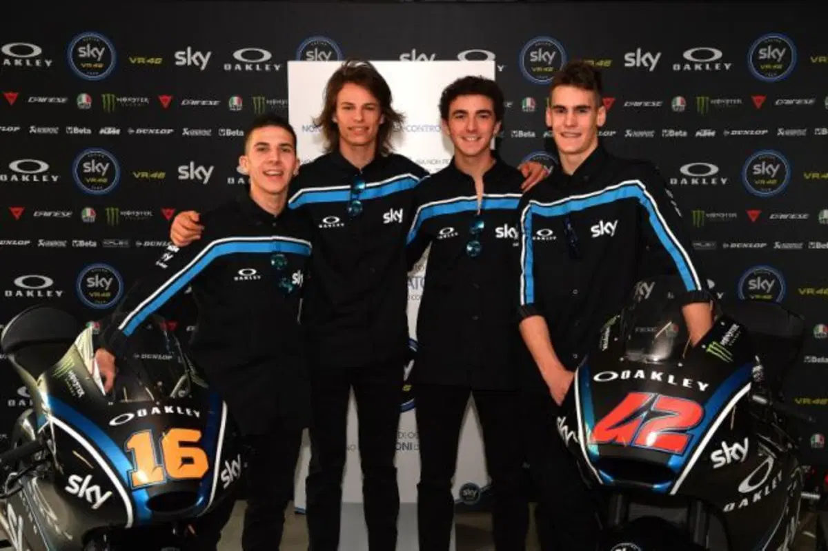 Dainese & AGV technical sponsor dello Sky Racing Team VR46 (3)