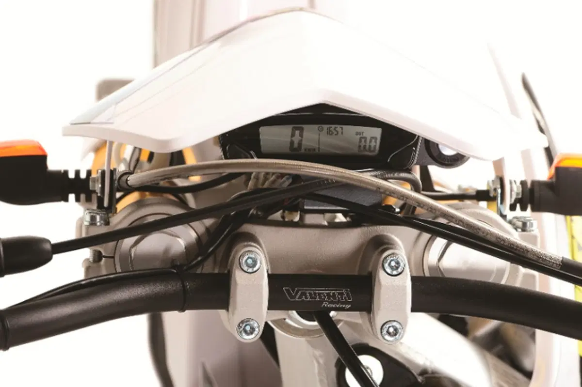 Valenti Racing SM 50 SM 50 (2015 - 22) (6)