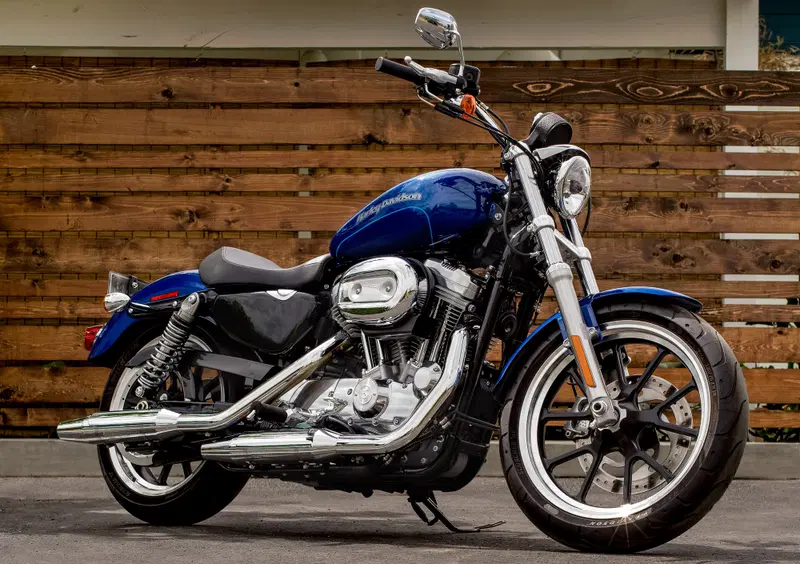 Harley-Davidson Sportster 883 SuperLow (2017 - 20) - XL 883L