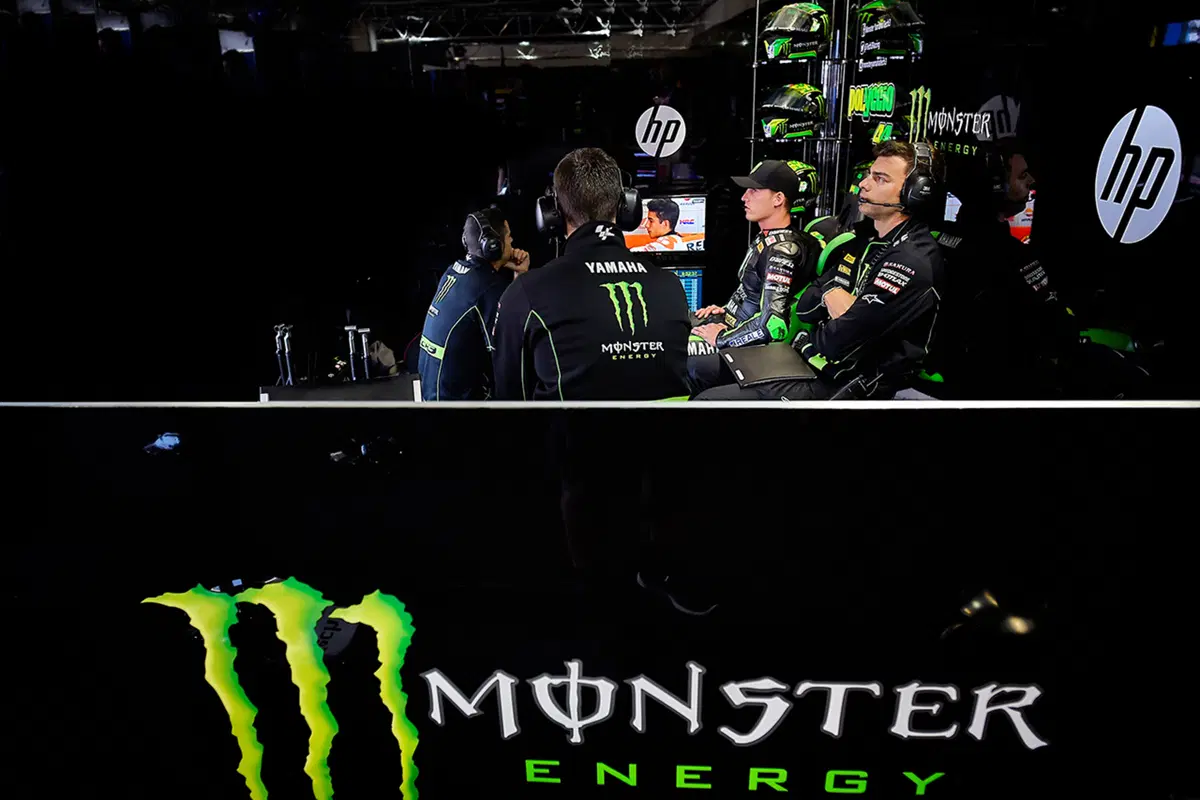 MotoGP 2015. Le foto più belle del GP d'Olanda ad Assen (25)