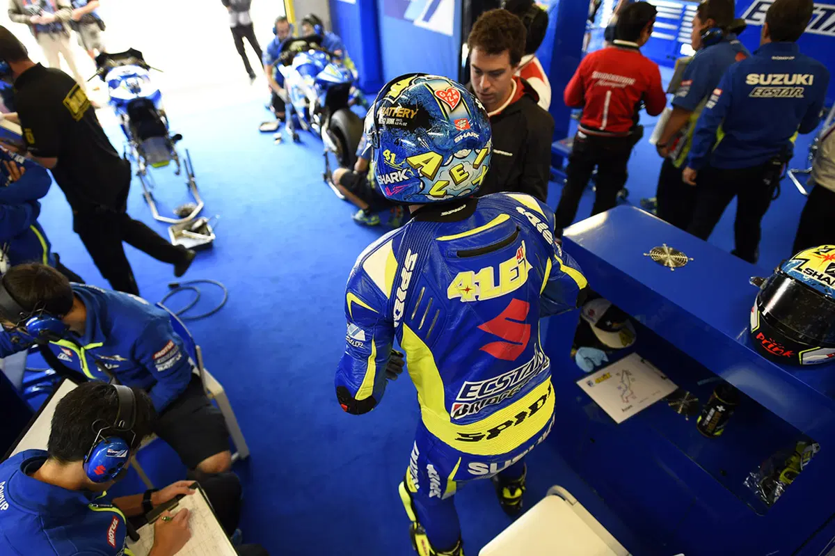 MotoGP 2015. Le foto più belle del GP d'Olanda ad Assen (32)