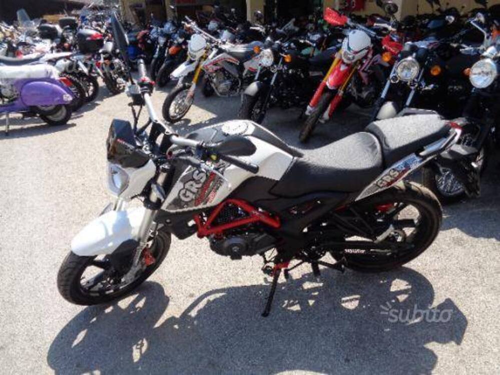 KSR Moto GRS 125 4T (2014 - 16) (3)