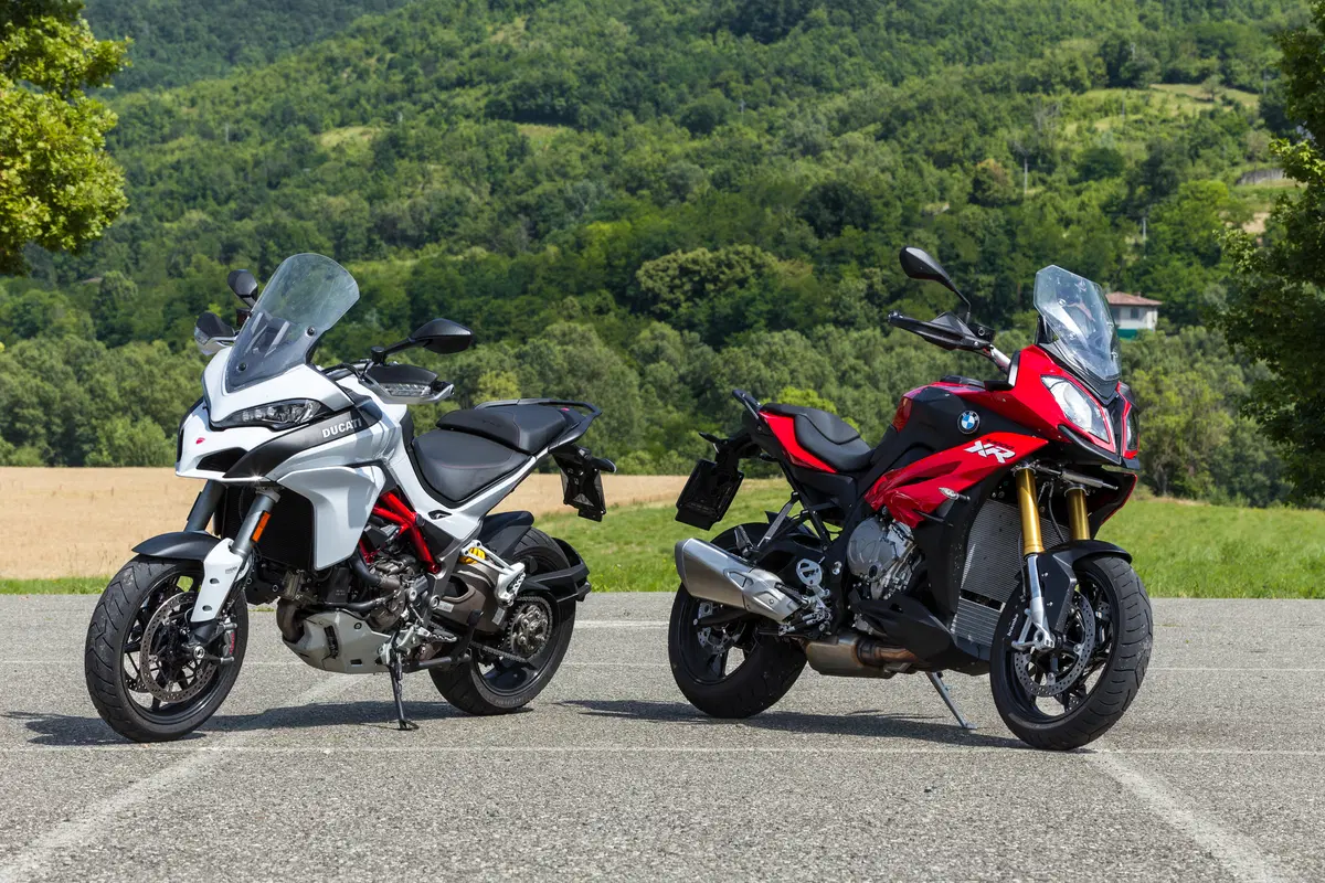 BMW S1000XR vs Ducati Multistrada 1200S  (26)
