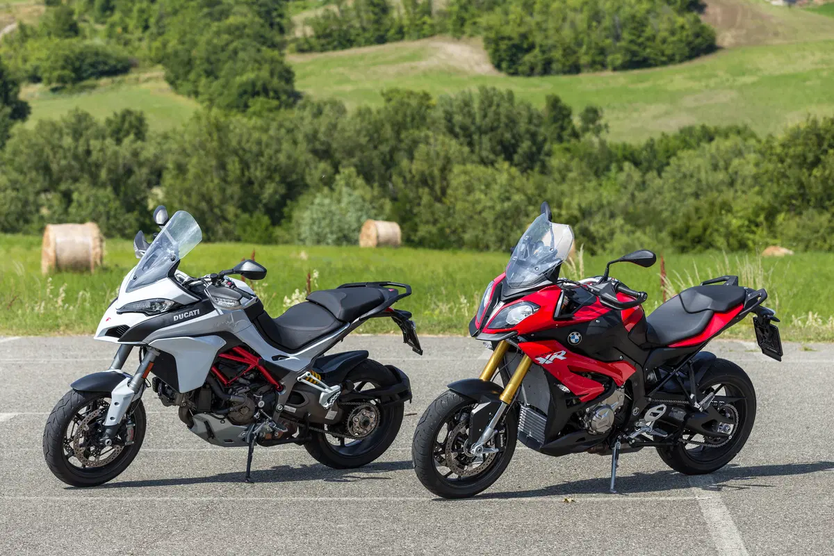 BMW S1000XR vs Ducati Multistrada 1200S  (30)