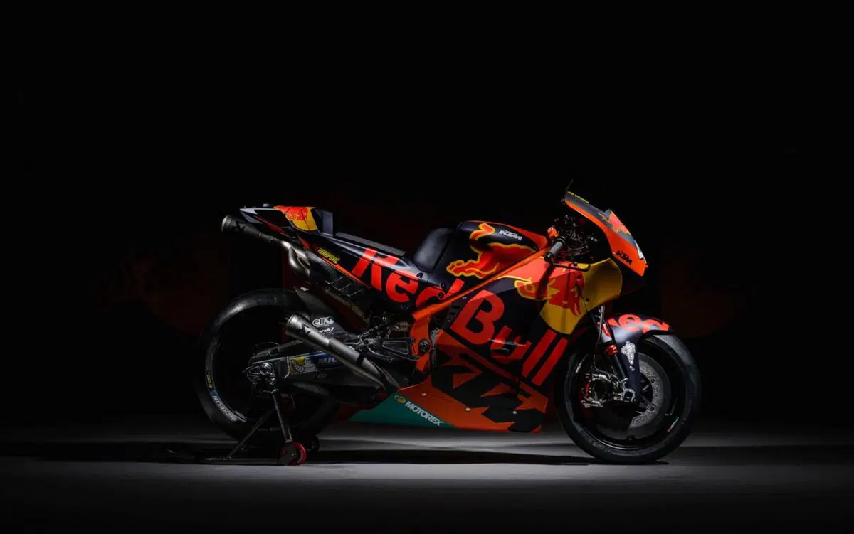 MotoGP. Presentato il team KTM (10)
