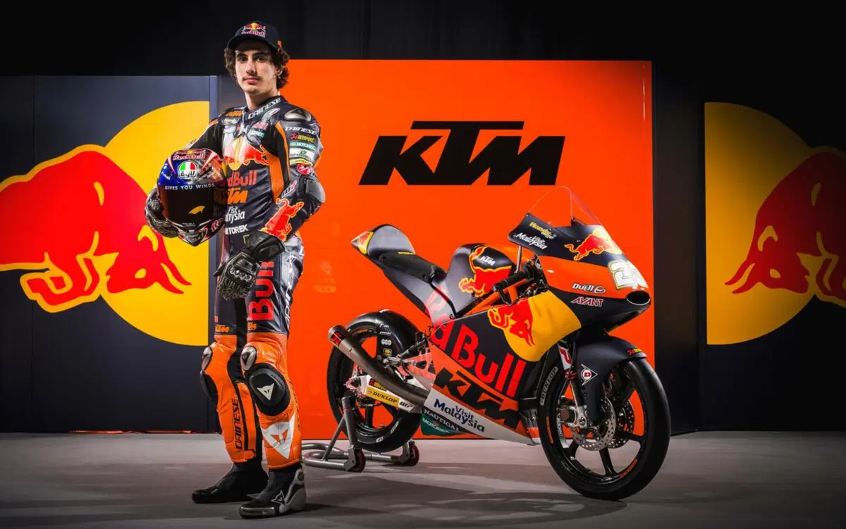 MotoGP. Presentato il team KTM (29)
