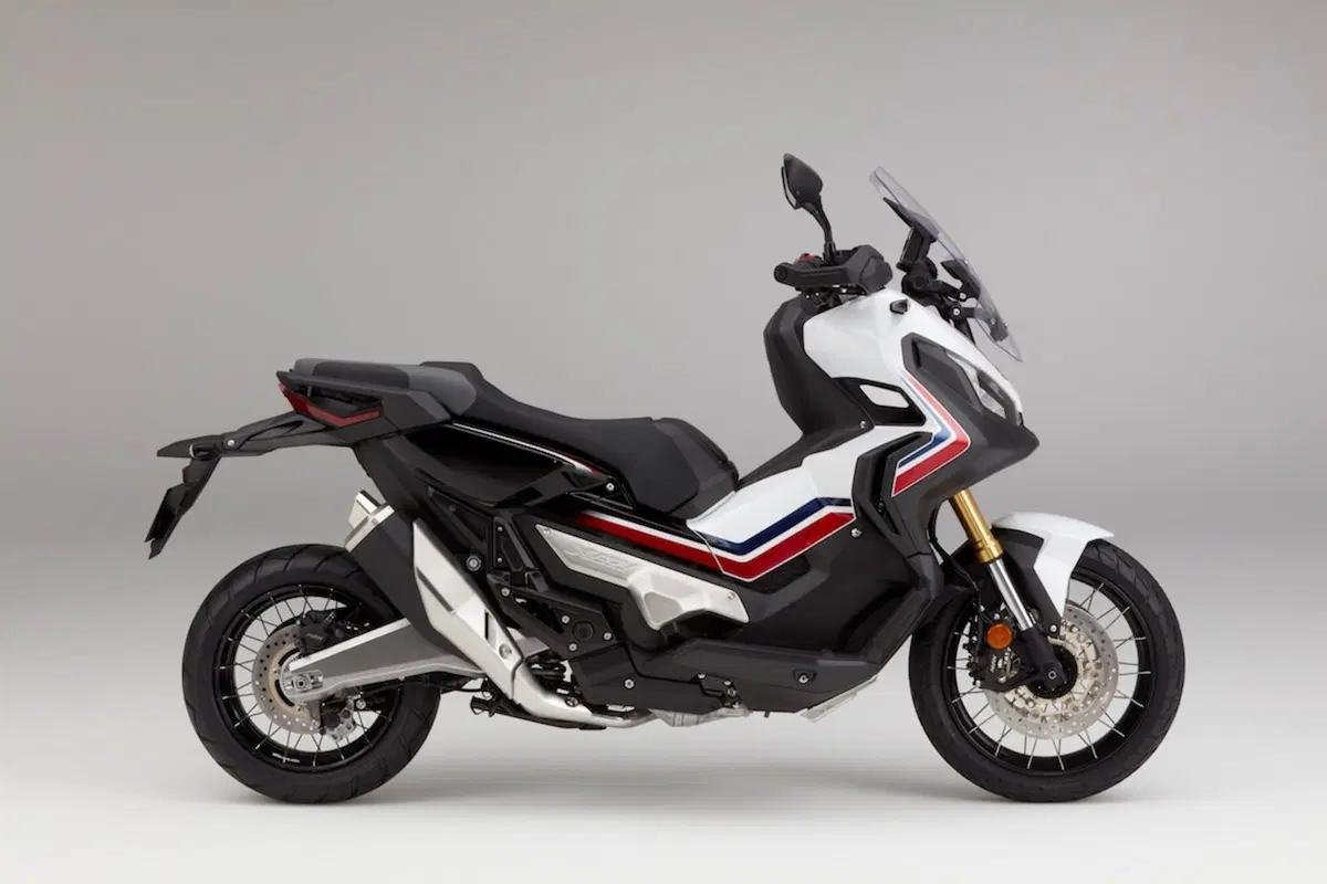 Honda X-ADV 750 DCT  Il mezzo che non c'era (2)