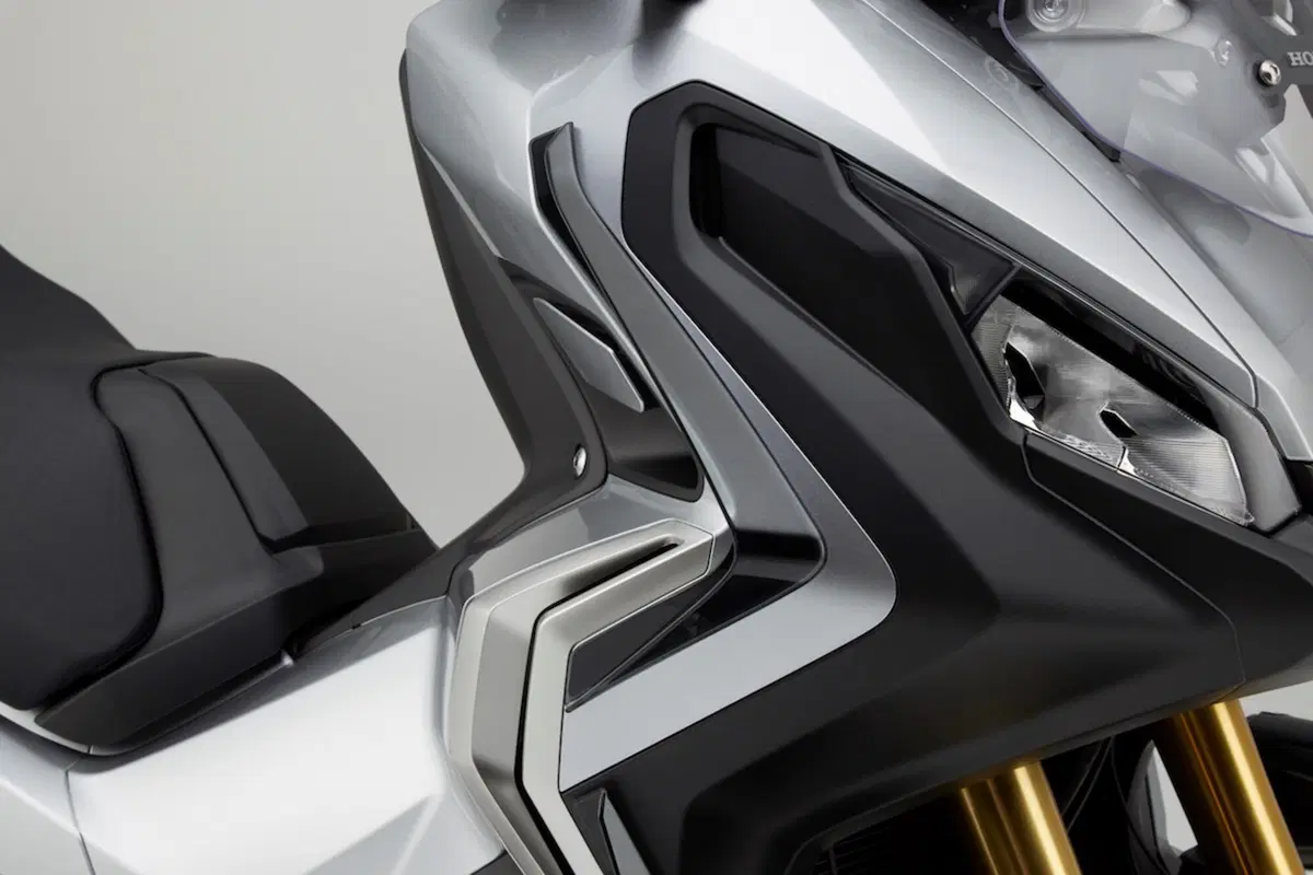 Honda X-ADV 750 DCT  Il mezzo che non c'era (5)