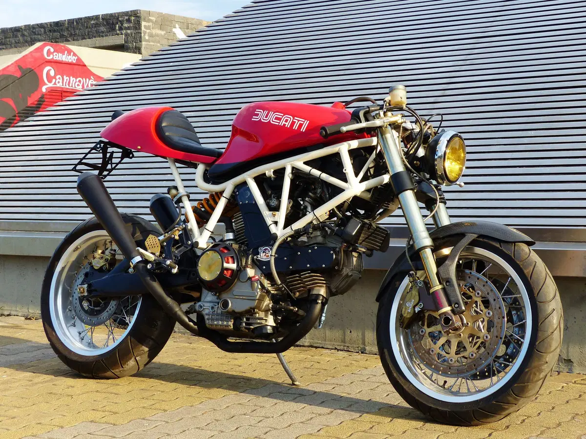 Rozzomotostile: bROnZZO 45 e Rozzo Corsa (2)