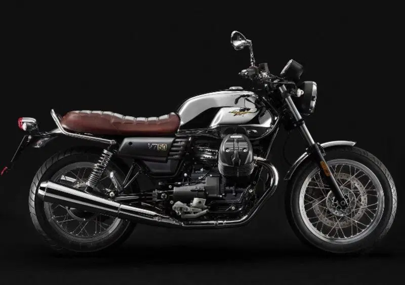 Moto Guzzi V7 V7 III Anniversario (2017 - 18) (6)