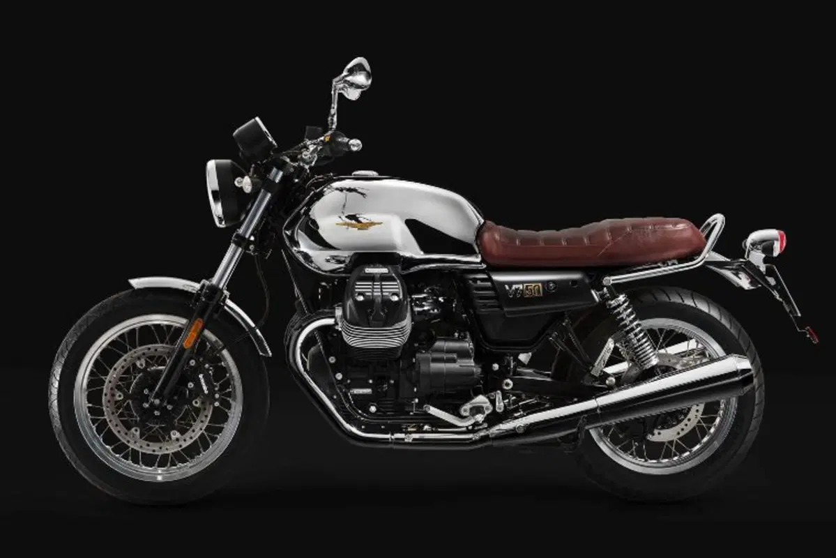 Moto Guzzi V7 V7 III Anniversario (2017 - 18) (7)